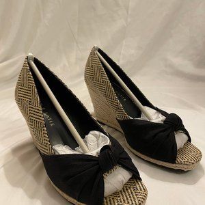 Kelly & Kate Ivala Espadrille Wedge Sandal - Size 8